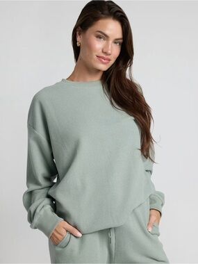 Comfrt Waffle Lounge Long Sleeve in Sage Green / Cozy / Dropped Shoulders